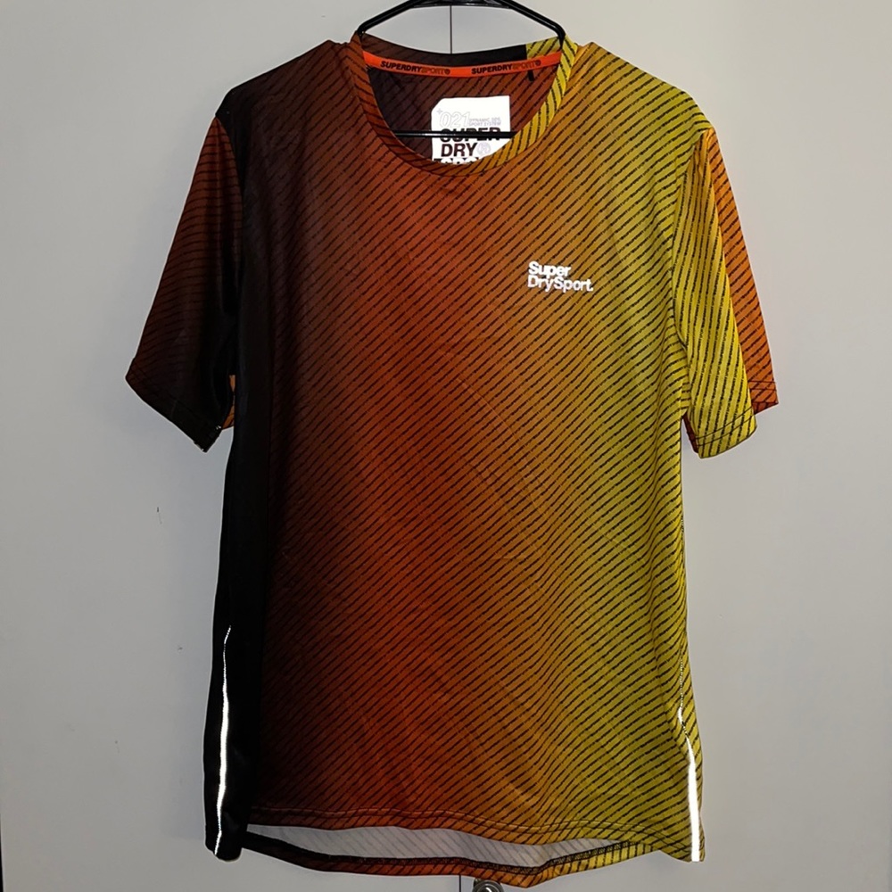 Super DrySport Multicolor Dryfjt T-Shirt